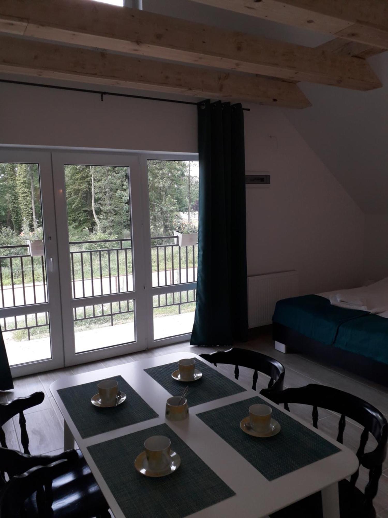 Paprotowka Apartament Wiosenny Paprotno Esterno foto